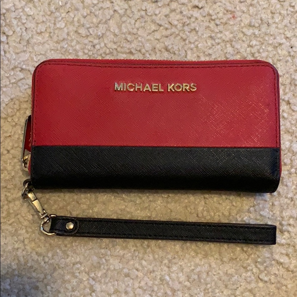 Michael Kors Wristlet